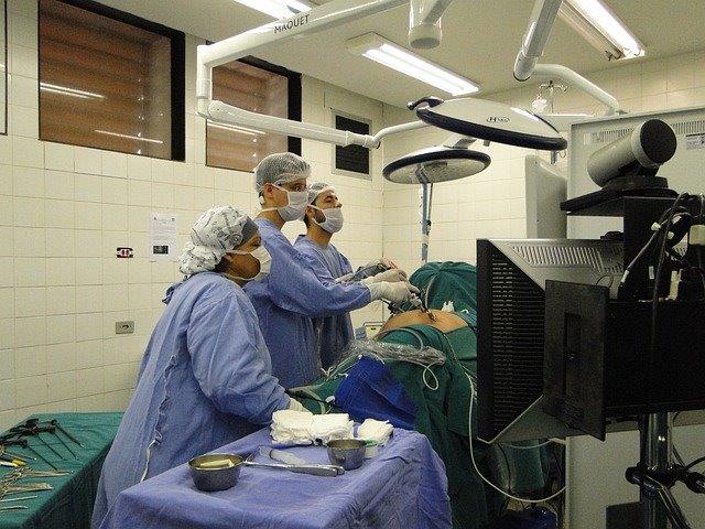Polskie Towarzystwo Urologiczne podkreśla, że  kluczowe jest, aby rolę koordynatora opieki nad chorym z rakiem nerki pełnił lekarz urolog